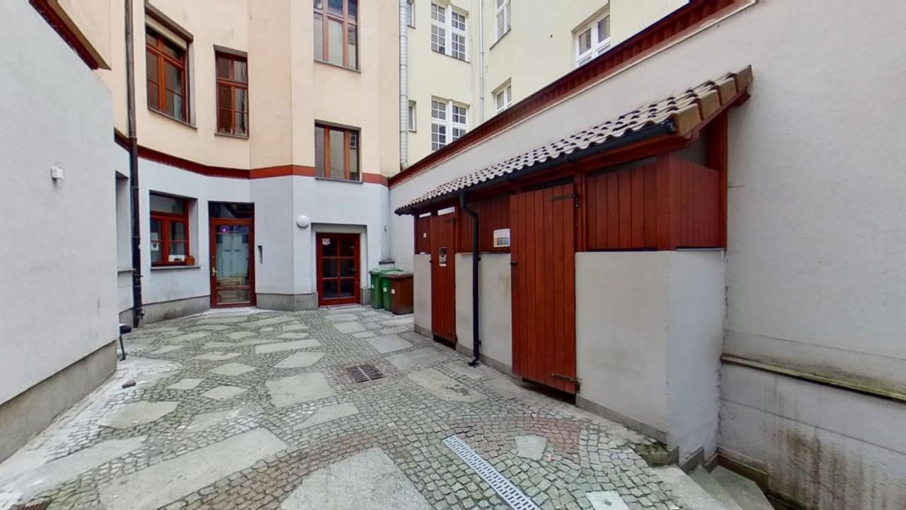 Entu Apartamenty Odrzanska Wroclaw Exterior photo